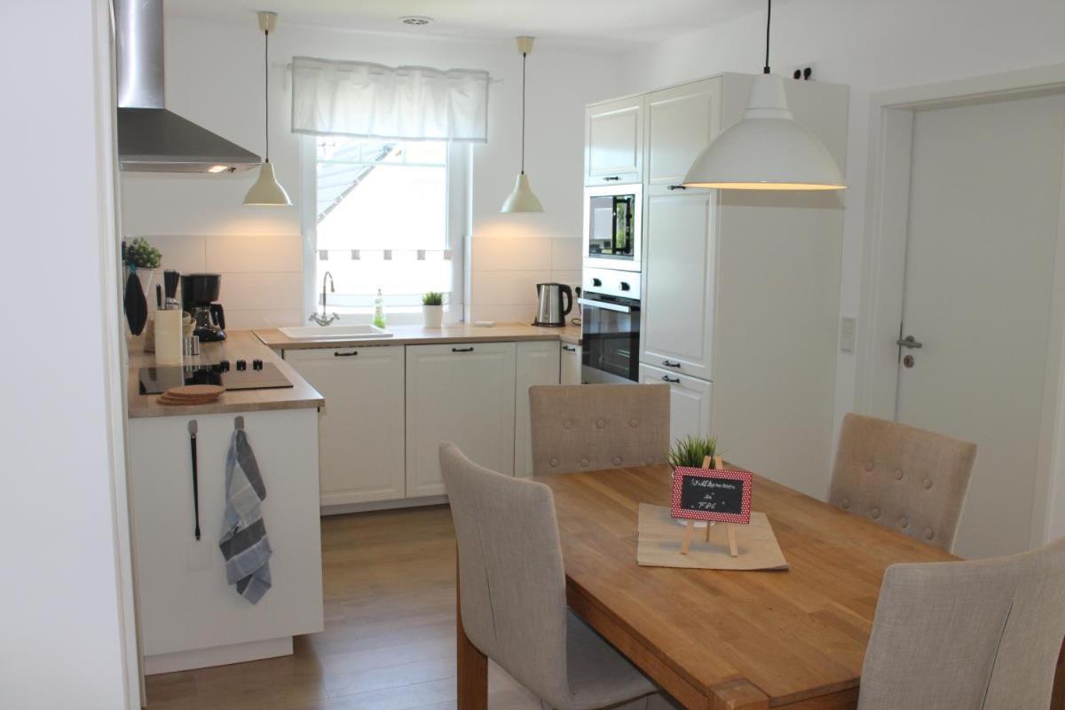 Ferienwohnung F 86 In บอร์น ภายนอก รูปภาพ